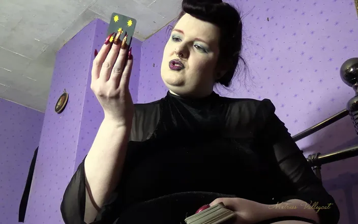 Mxtress Valleycat: Card Flip Findom