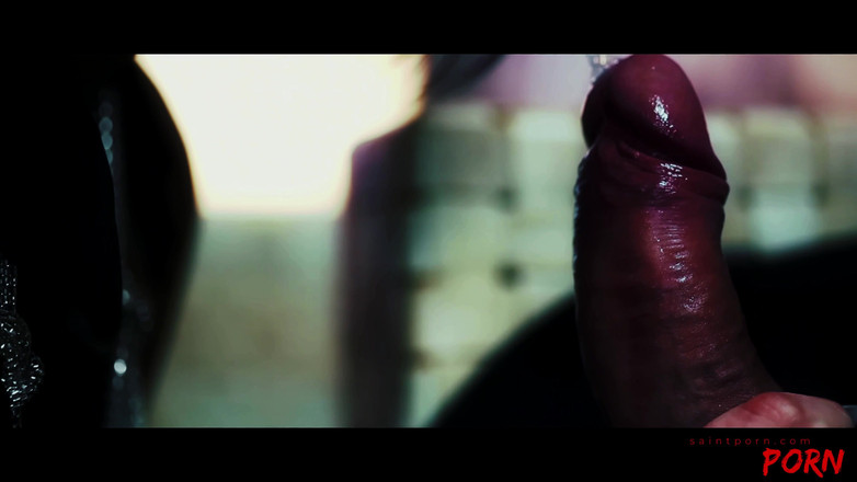SaintPorn: Aliz miluje polykání spermatu