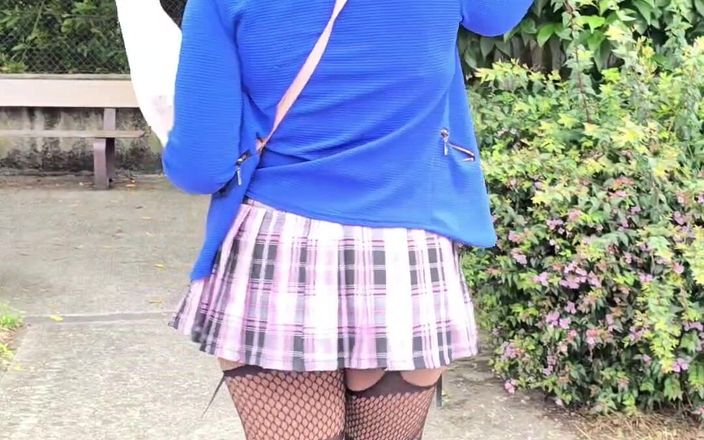 Belle: Ebene Sexy Sans Culotte Dans La Rue