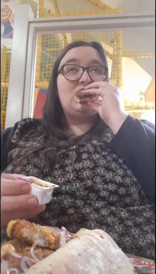 SSBBWLadyBrads: SSBBW secret filming of meal with stepfamily (This video has no...