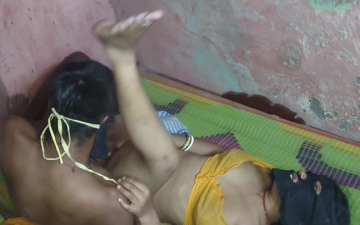 Nehakumari12398: Desi sexy prsa krásné bhabhi