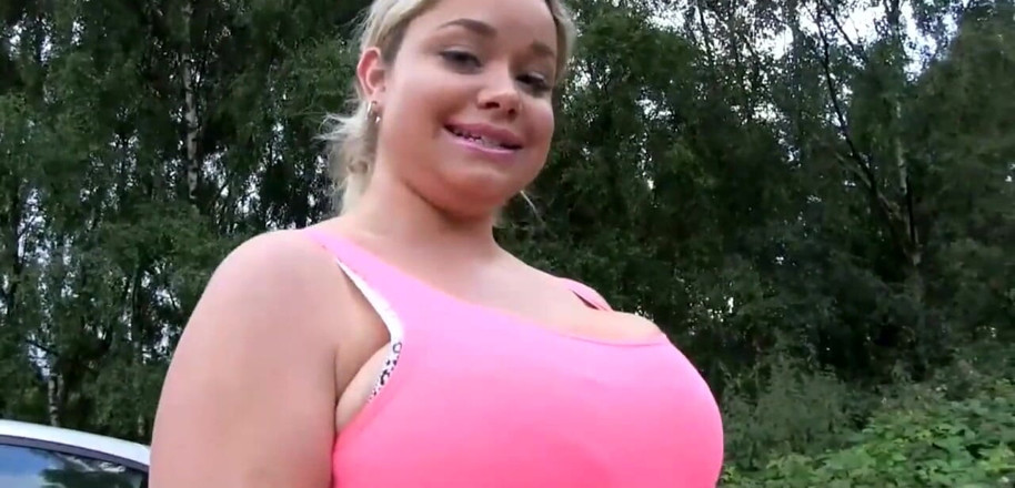 Creampie Clinic: Huge Knockers Sucks Doggers