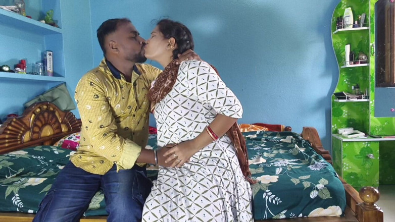 Sona bhabhi: Último video de sexo caliente de esposa india vairal