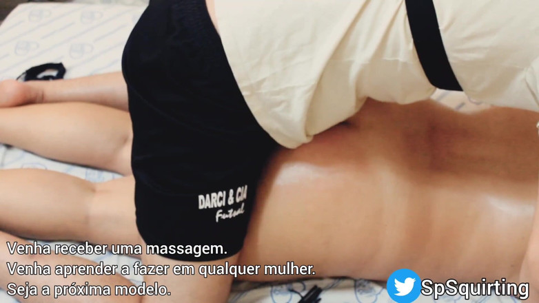 Squirting Sp: Massage av sprutande #25 het blondin kom och letade efter nöje
