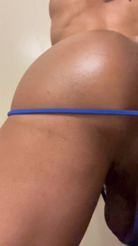 Bottom in Blue