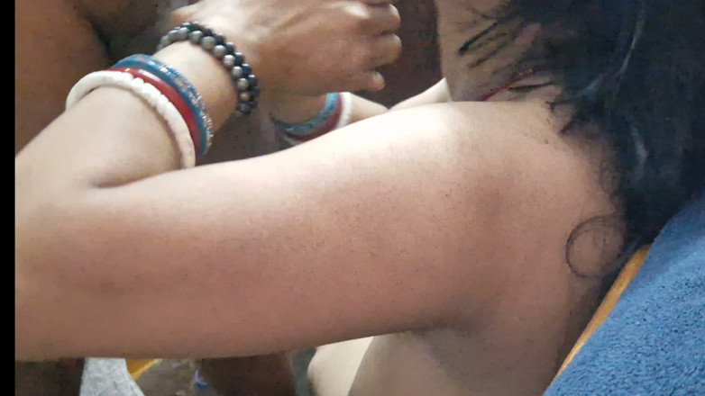 Busty Banuu: Sexy Hardcore Blowjob Given by Desi Hot Horny Wife