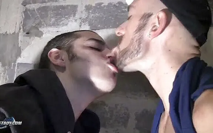 Sketboy: A French sneaker fucked by footing guy
