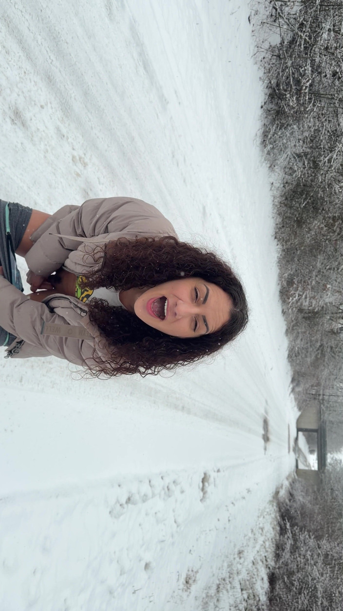 Yellow Juice: La Nieve - Me, Alternando