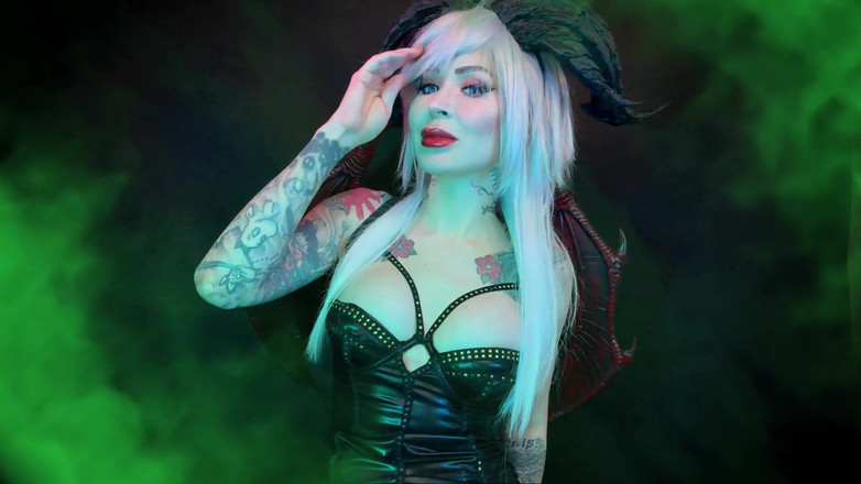 Baal Eldritch: L'eterna schiava della matrigna Baal all'inferno - Tabù, Religiosa, Demoness