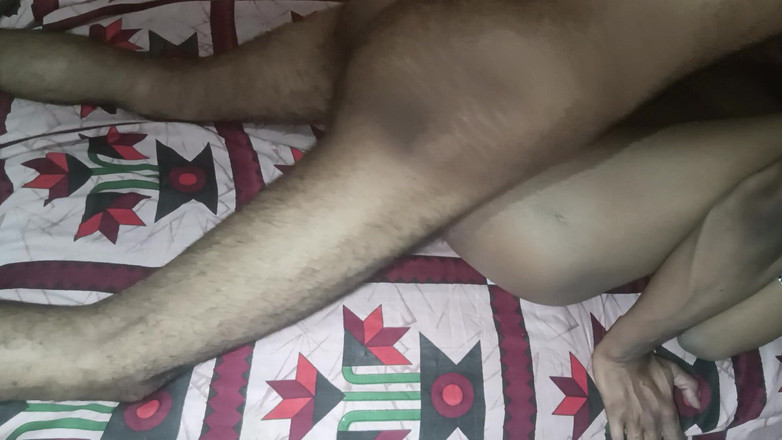 Sexy Shreya studio: Tình dục trong làng nóng bỏng nhất Ấn Độ