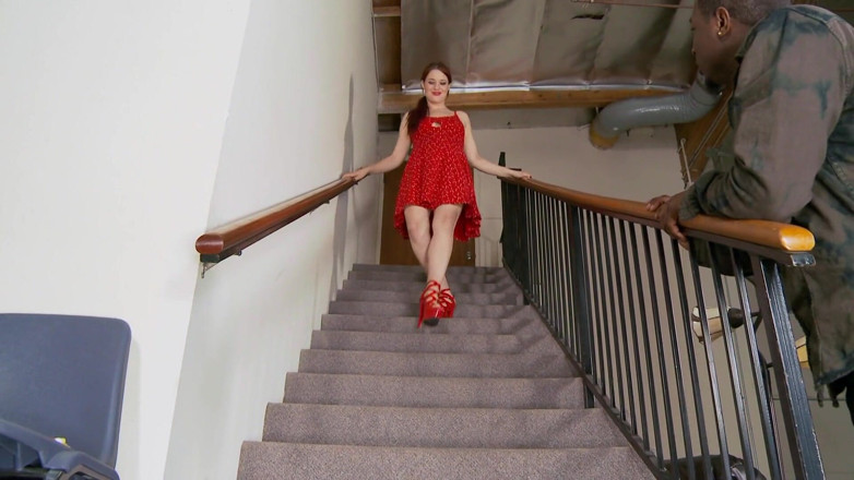 Mixed Race Cunt: Beauty babe in high heels gets creampie from bbc