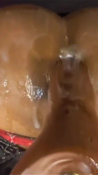 흑인 대물 자지에게 따먹히는 복종하는 바닥 - 격렬한 애널 훈련