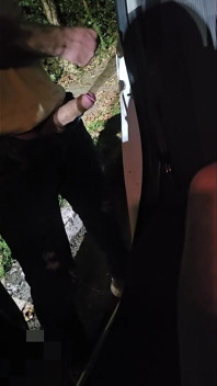 Otroligt vad hon gjorde. Stygg hotwife knullar med kukig hane