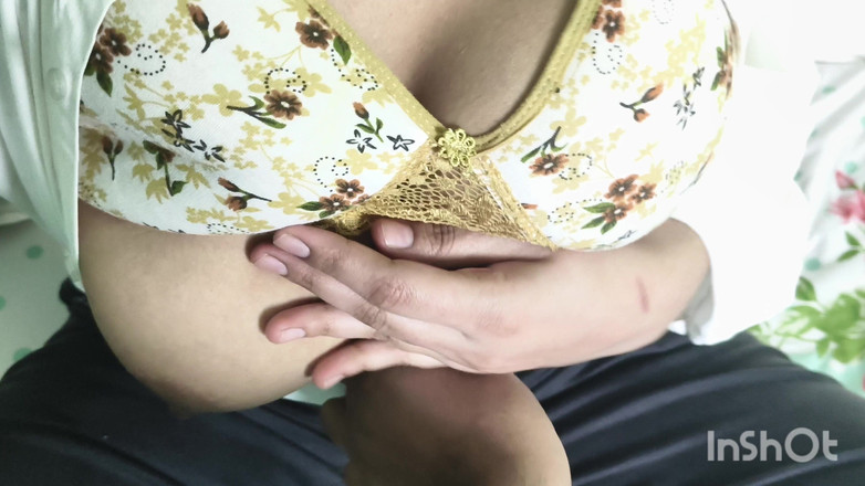 Jhonydy: Desi indická 18+ schollská studentka šuká od thierského učitele