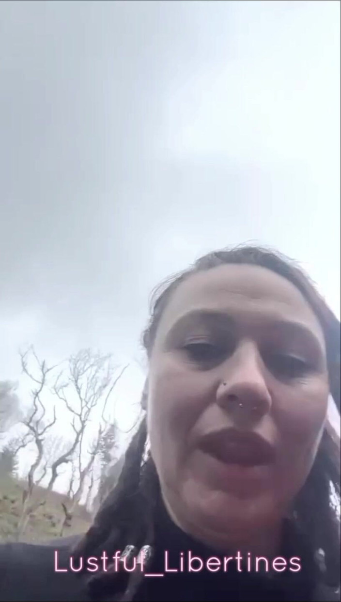 Lustful Libertines: Bara Lite Skogsmarker Knullar &amp;suger