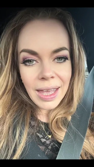 Alicia Rhodes: 3732843948
