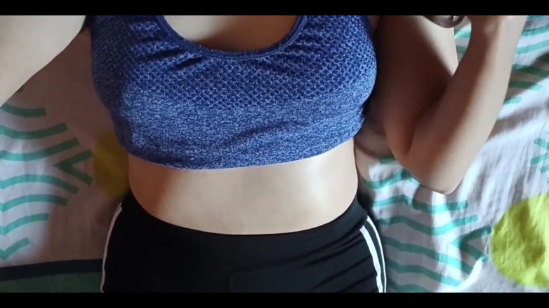 Yulieth Gomez: Colombiana toca em sua deliciosa buceta molhada