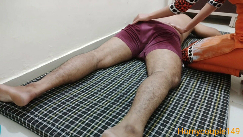 Hornycouple149: Paní tvrdě ošukaná Ramu a ošukaná do zadku (hindský Extrém)