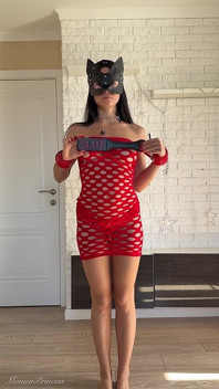 Onderdanige vrouwelijke training, anaal, plug, vibrator, randen, orgasme