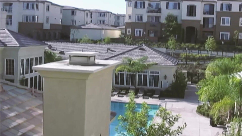 SEXUAL SIN: 체육관에서 묶인 2_blonde 거유 밀프