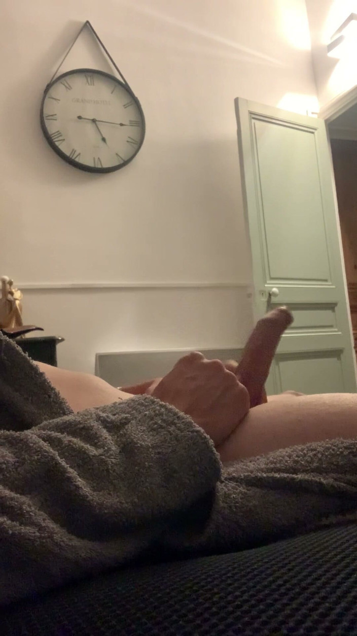 Gabriel Loma: Waking up in a Bathrobe and Handjob
