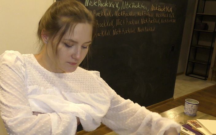 Nikolas: Der lehrer war wütend und bestrafte das schulbabe