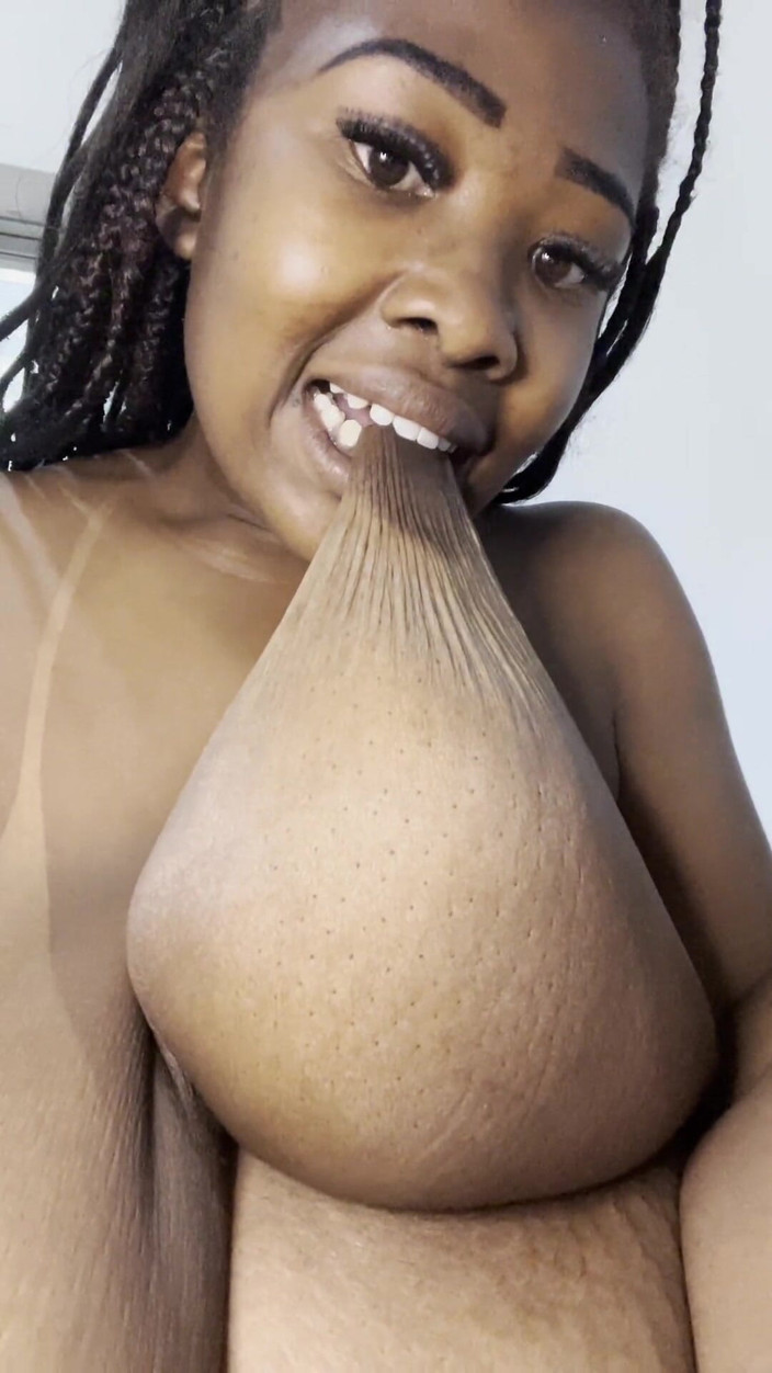 Angel Big B: Morder Mi Gigante, Delicioso