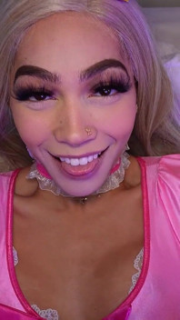 สาวข้ามเพศผิวดำ งาม Mirage Desire แต่งคอสเพลย์ Princess Peach แล้วแตกคาตัวเอง