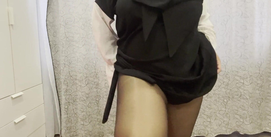 Lux Eva: Arab Stepsister in Sheer Pantyhose Masturbates