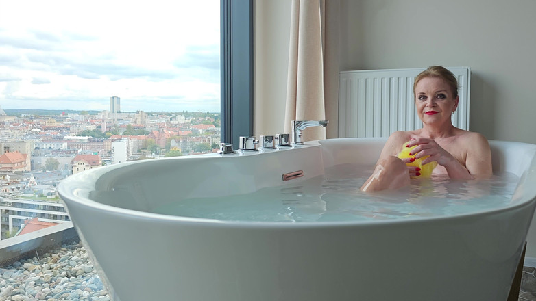 Misses_Jenny: Fun dans le bain moussant - un avant-goût