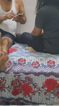 Seks Adik-beradik Tiri Tengah malam