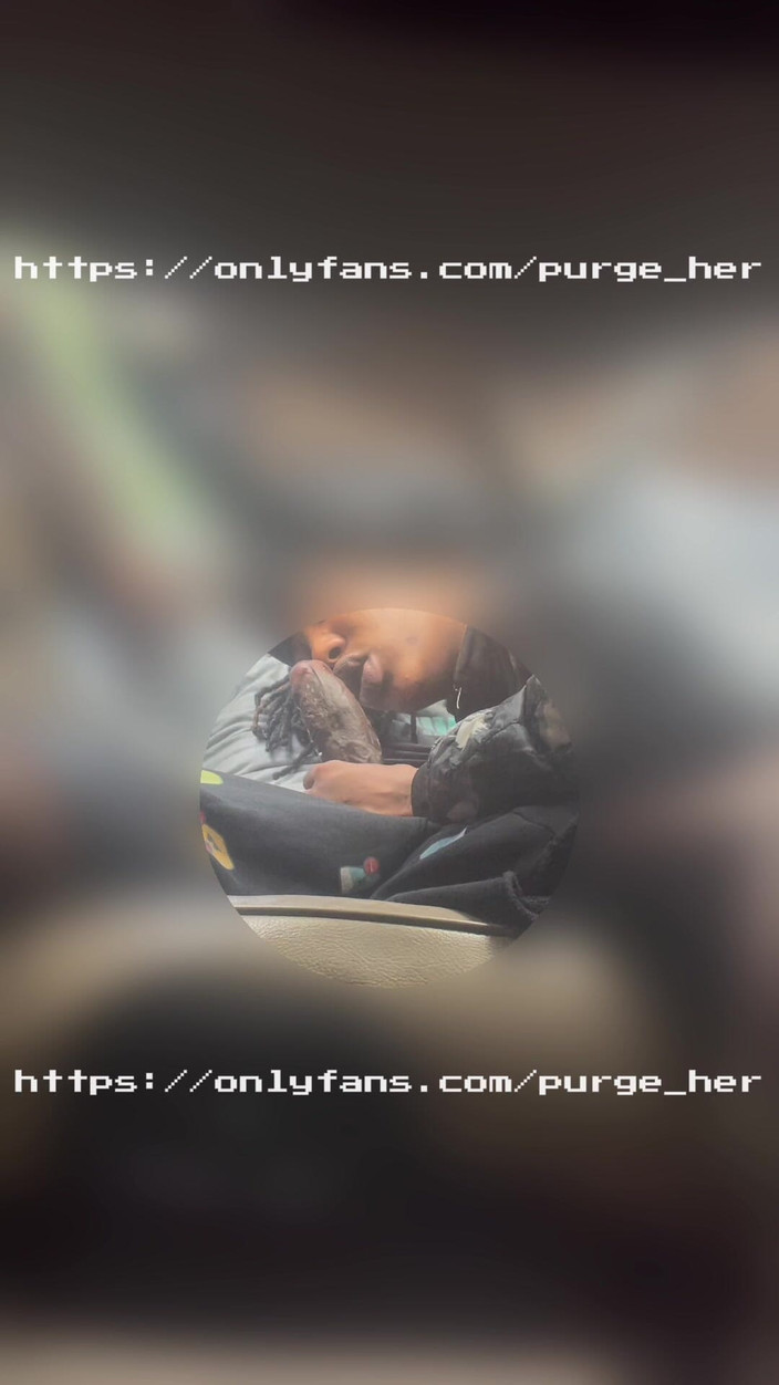 Purge_her: रंडी में उस लंड को चूसो