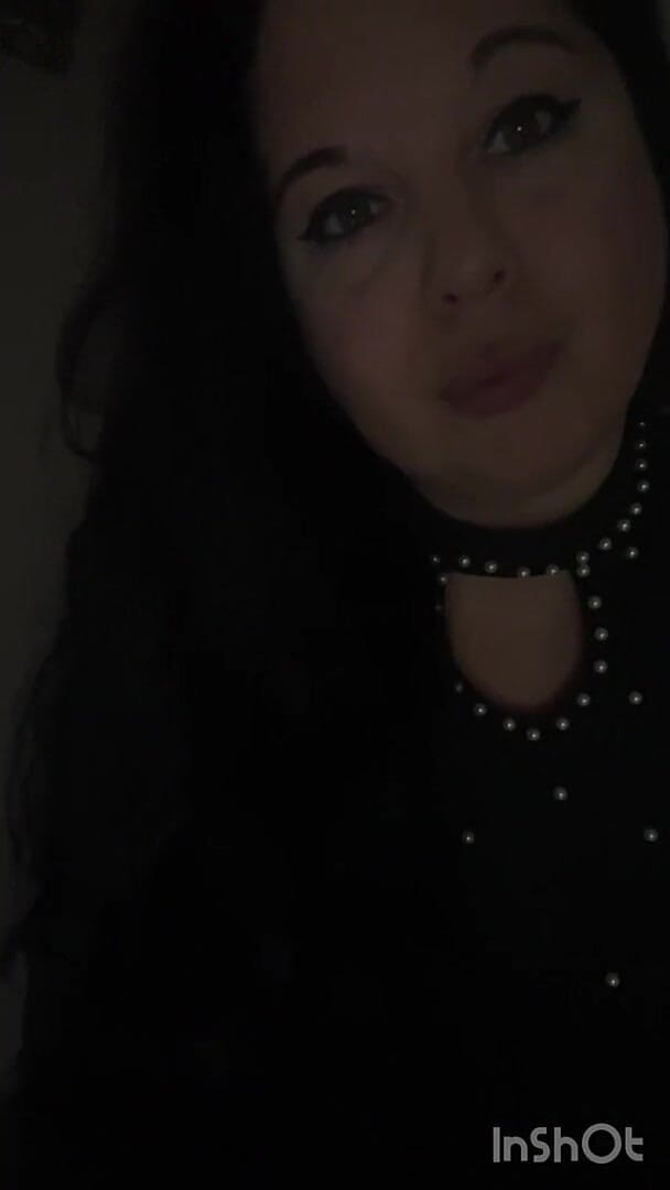 Maitresse Clara: meri aavaaj men phans gaya