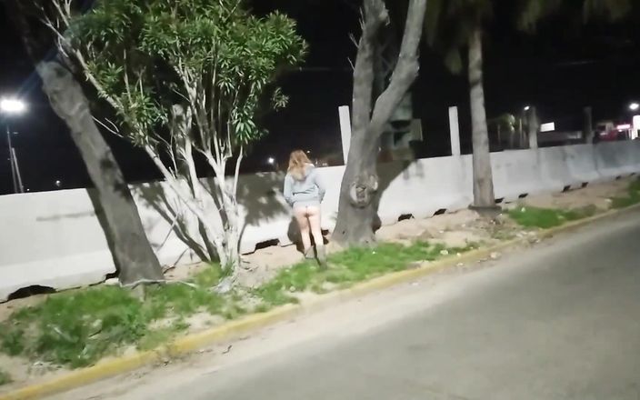 Activecouplearg: Sex in der Öffentlichkeit auf der straße im freien erwischt vom...