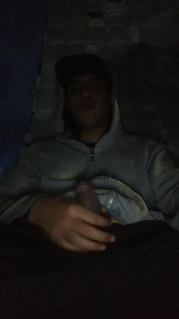 AlexAlejandro13: Notte silenziosa di piacere