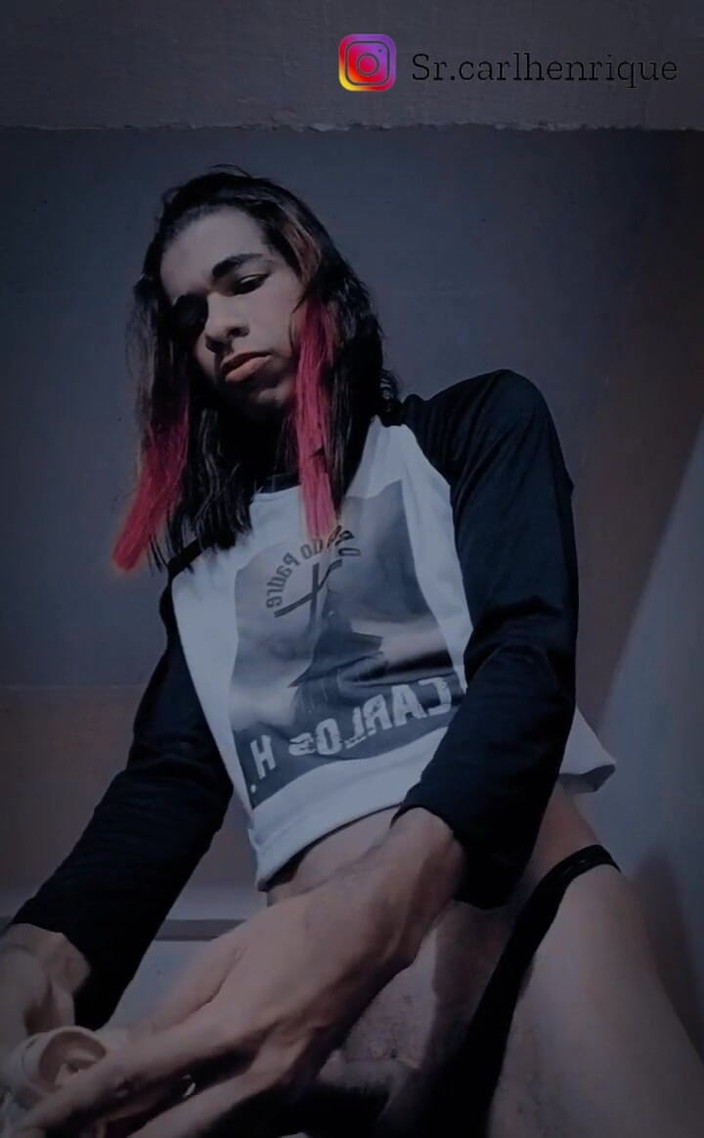 Carlos Henrique: Carlos Henrique disfrutando de sus bragas