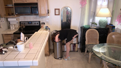 Erin Electra: Stepmom stuck in the garbage can needs sex to get...