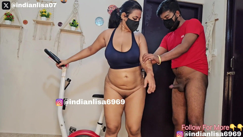 IndianMyra07: ฉันยั่วเย็ดเทรนเนอร์ส่วนตัวของฉัน