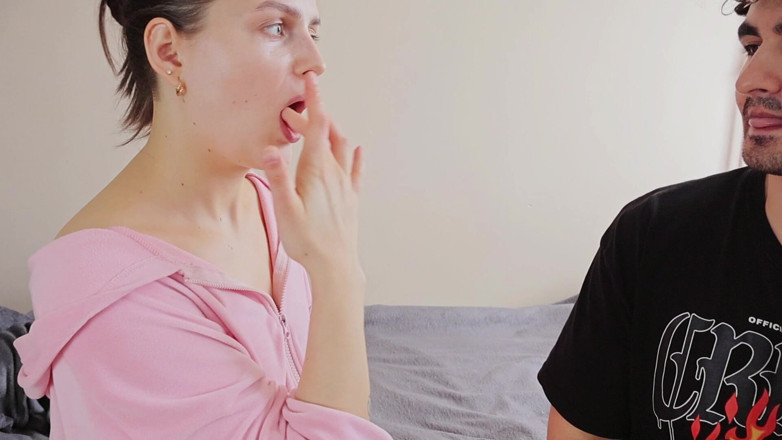 Artur and Diana: Mușcând degetele pentru prima dată