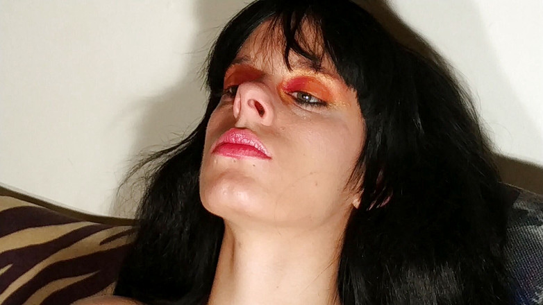 Beth Kinky: Chơi với mũi của tôi