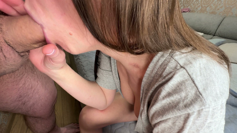 CumInMyMouthBaby: Madrasta pegou enteado com um tesão e o ajudou a...
