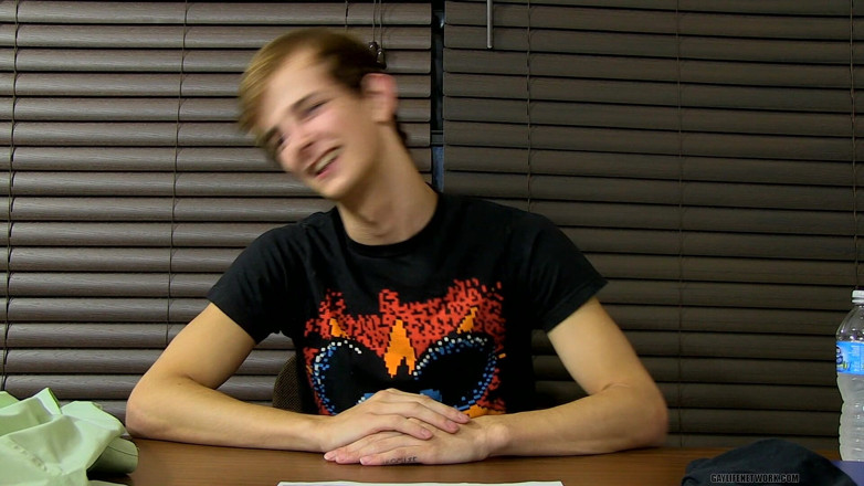 Teach Twinks: On Set with Sexy Jasper