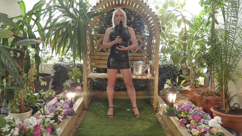 Katie Fox: Shemale transformace, první kroky