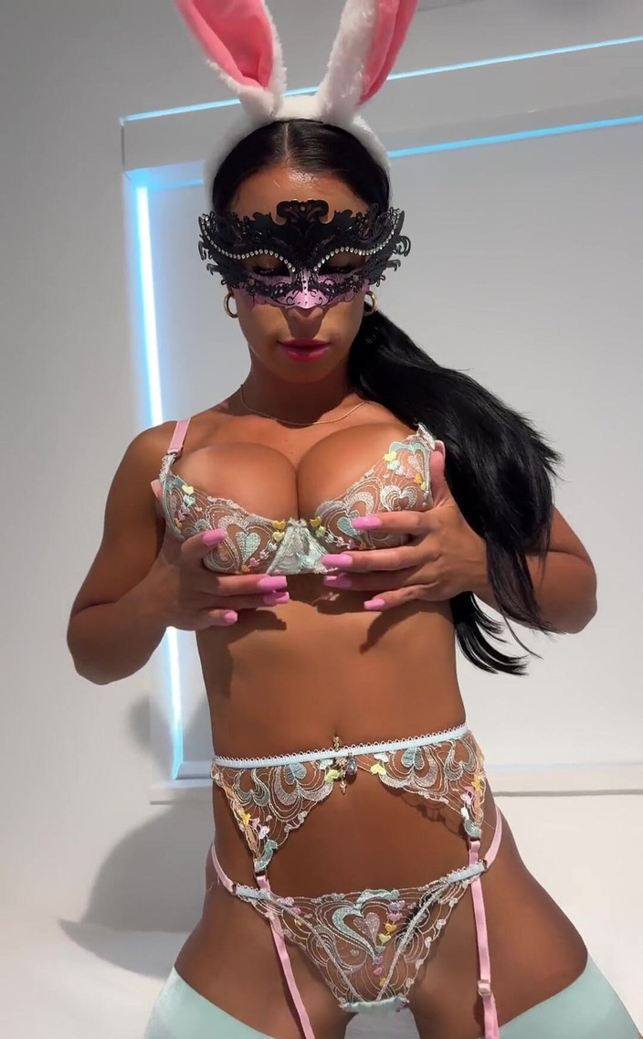 Miss Lexa: Bolehkah anda membantu bunny comel ini? Saya Harap U Cari...