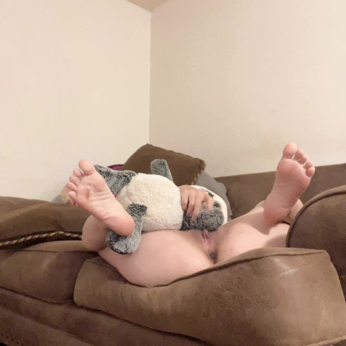 sweethanajapanese: Getting Nake Beside Panda Toy