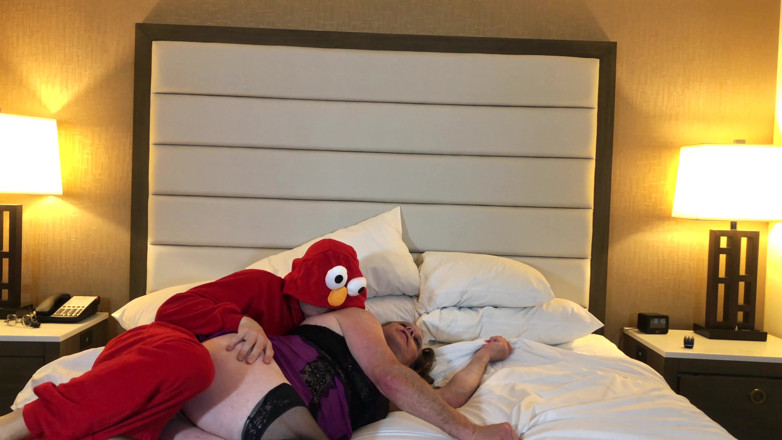 Jake Grand the man: Elmo top met zijn gigantische pik
