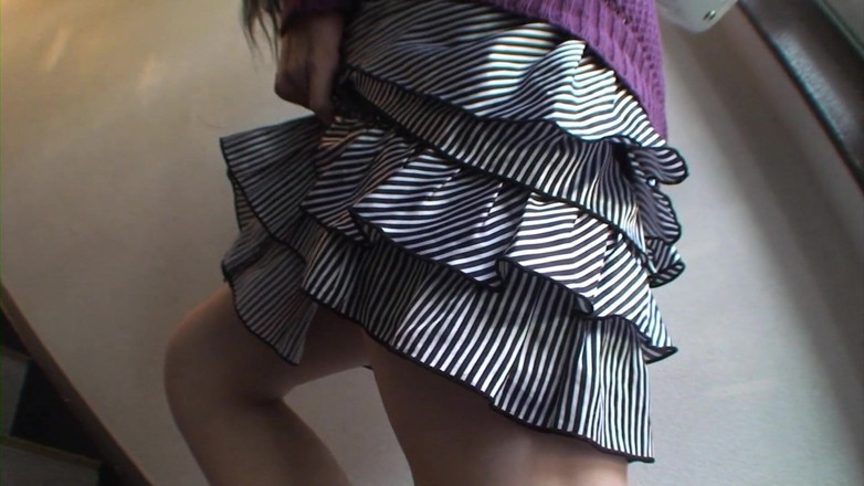 Japan Lust: Slender Japanese amateur gets it deep until creampie