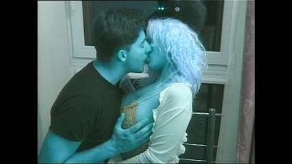 Wonderful Hot World X: Güzel genç büyük memeli göt domaltılarak sikiliyor ve büyük yarakla...