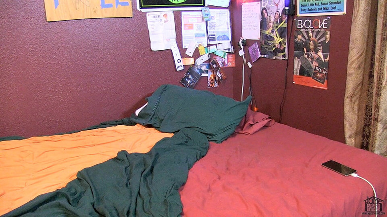 Homemade Twinks: In the Bedroom with Jason