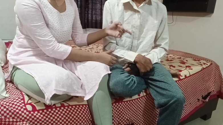 Priya ki Papa: Hermanastra me dejó, bastardo